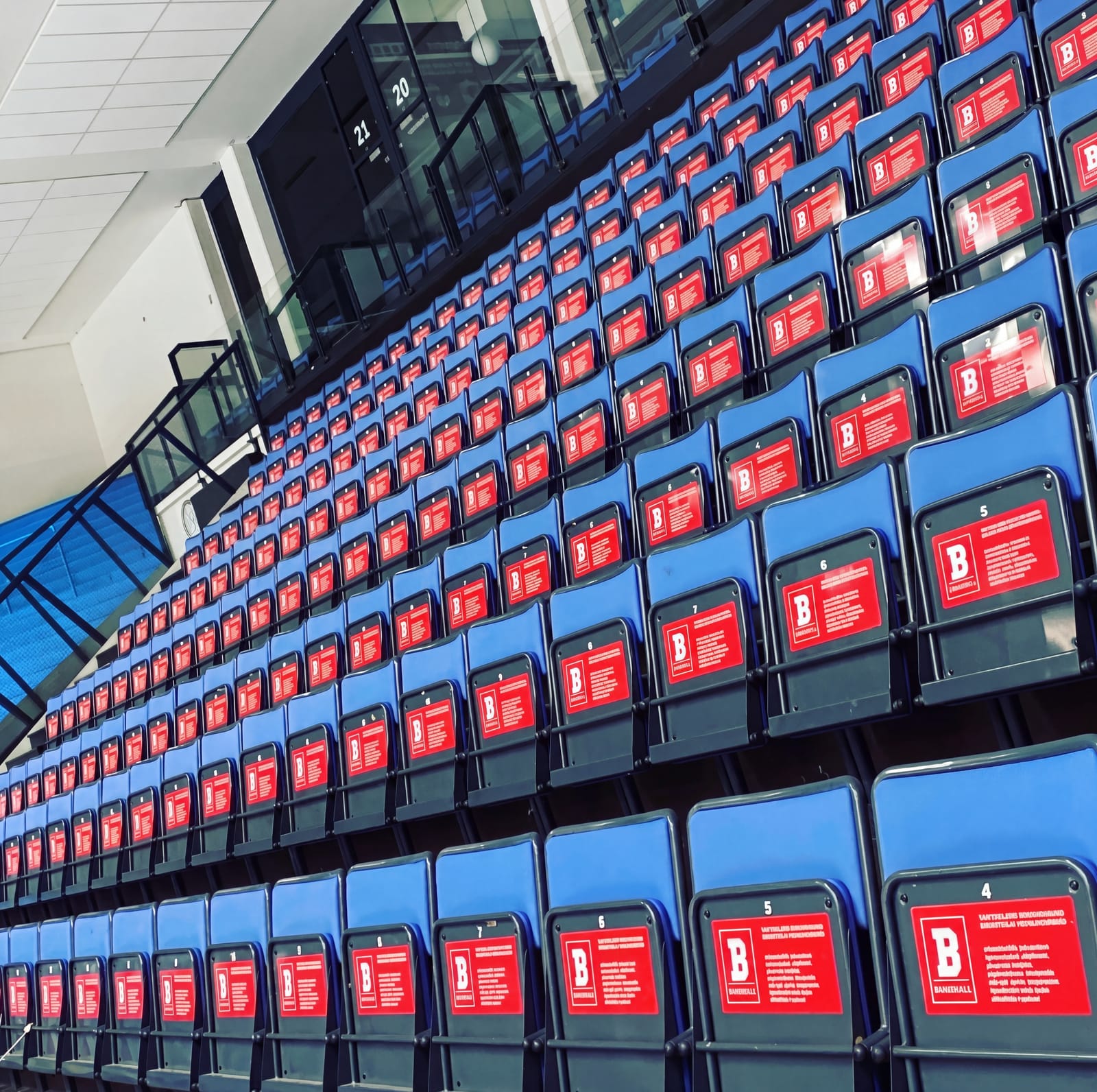 Brandix — stadionistuinten brändäys