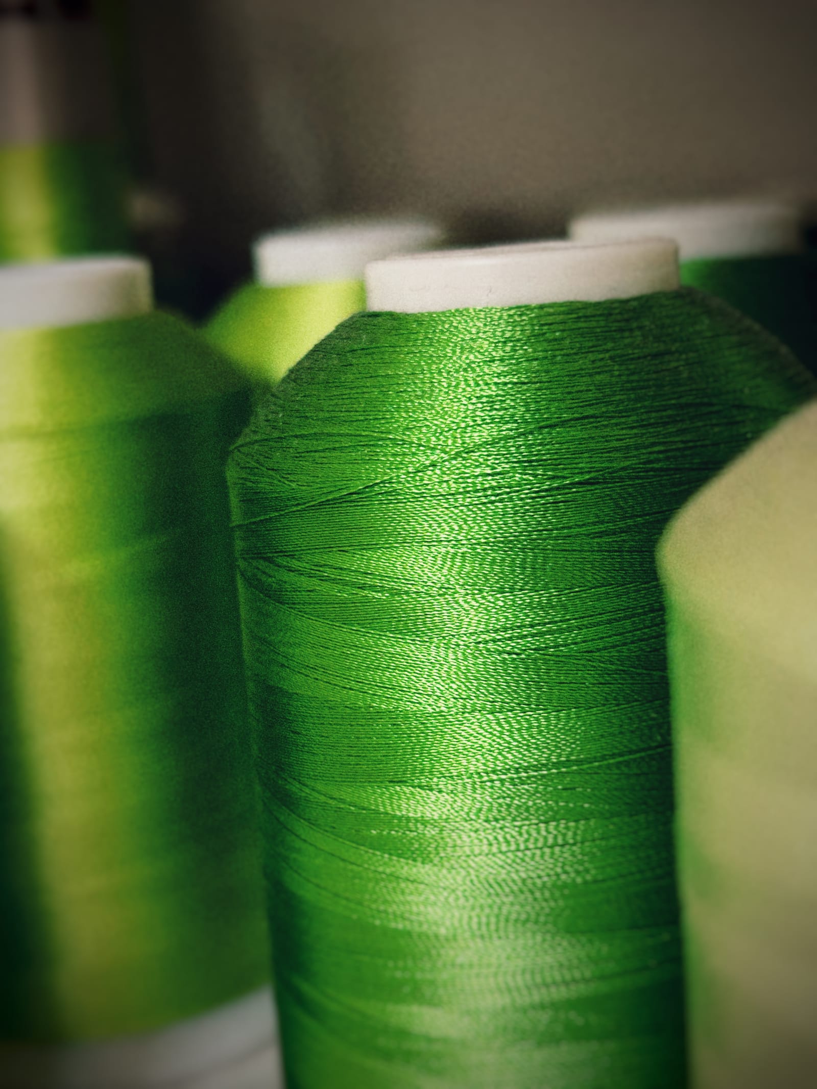 Vihreät lankarullat